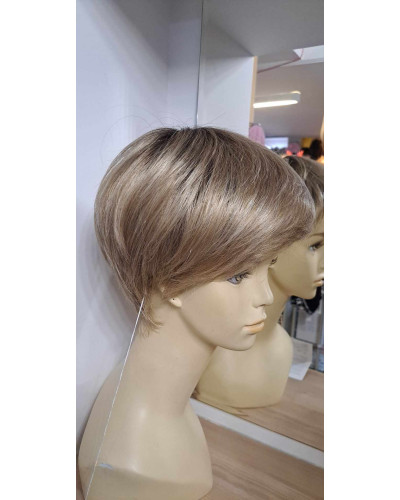 Krótka peruka syntetyczna RUBY NAH kolor shaded blond