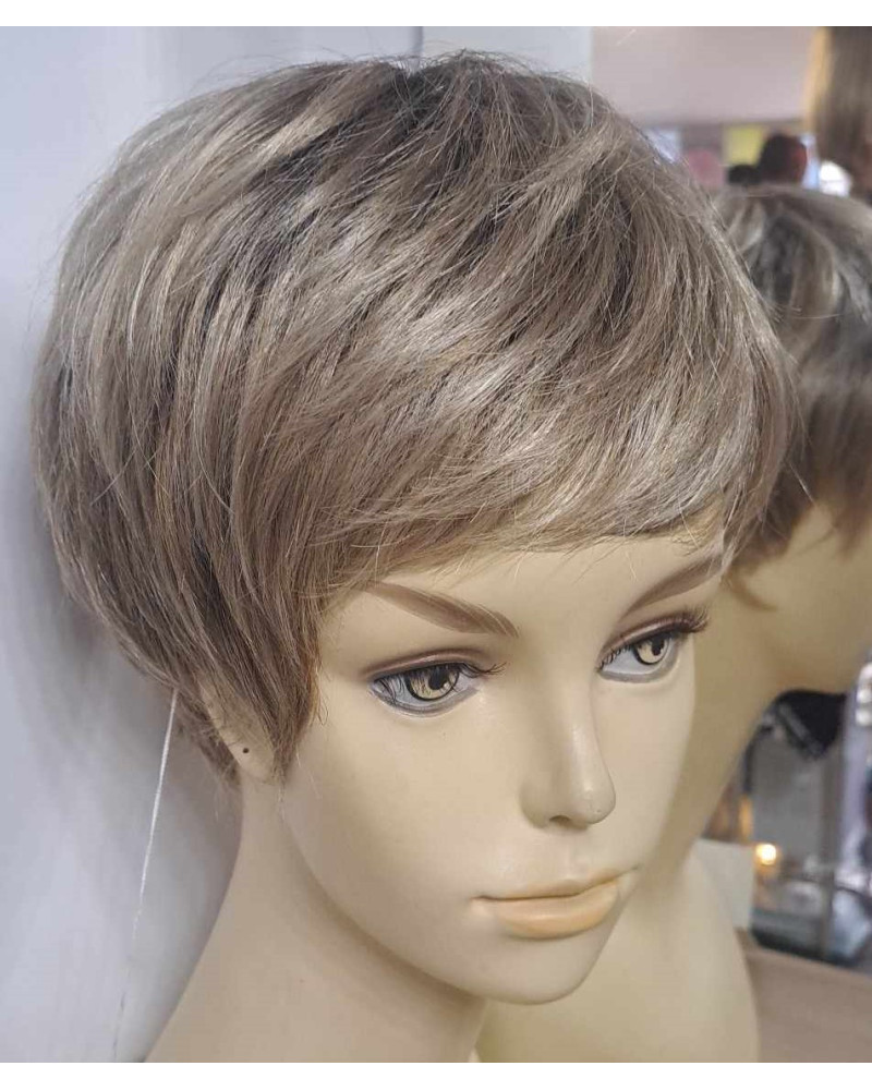 Fressia Nah, krótka peruka syntetyczna (kolor shaded blond)